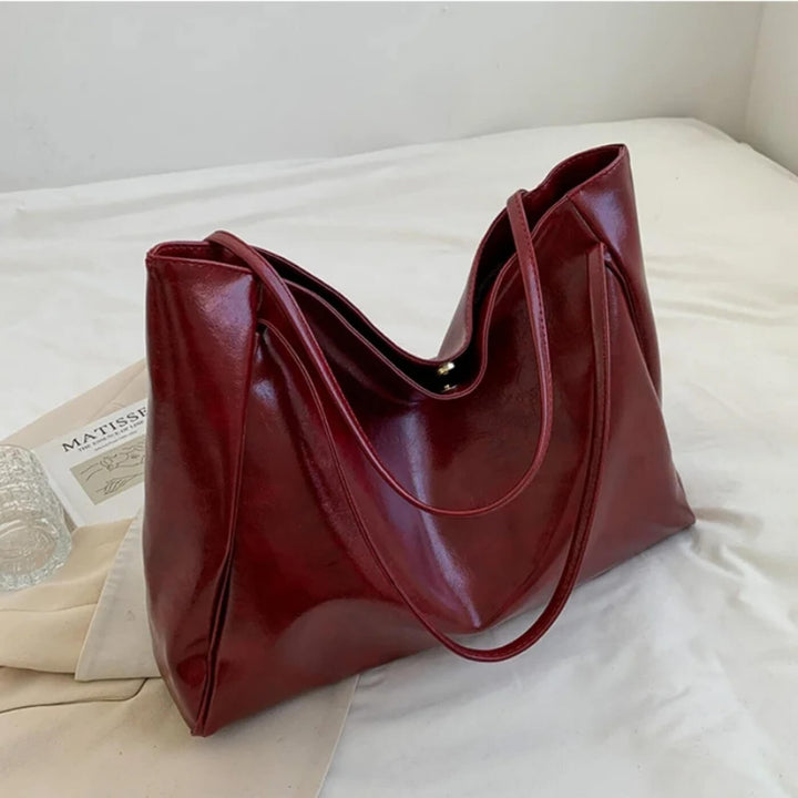 Silvia’s Minimal Carry | Tote Bag