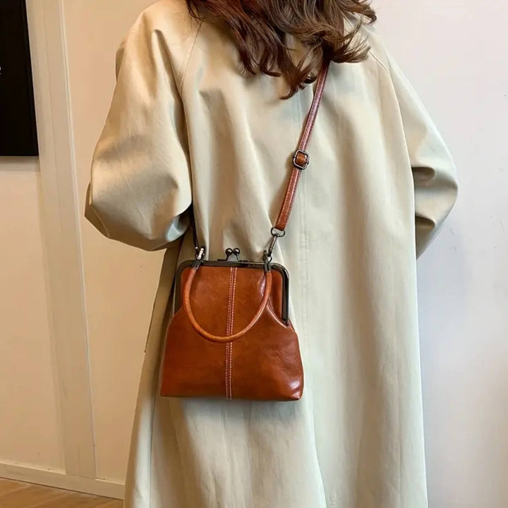 Martina’s Vintage Frame | Handbag