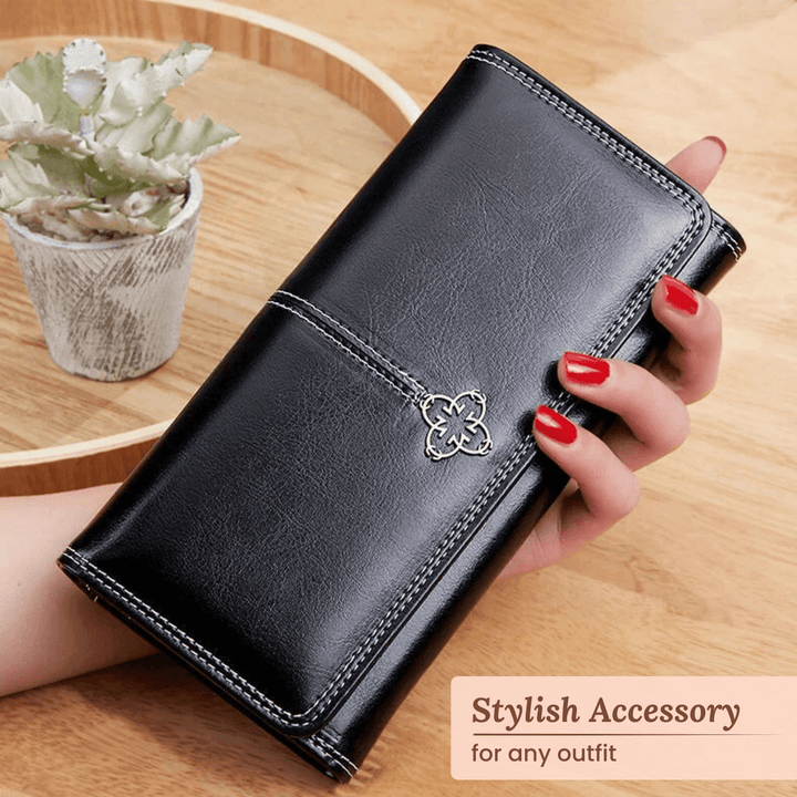 Giorgia’s Fold Essential | Clutch