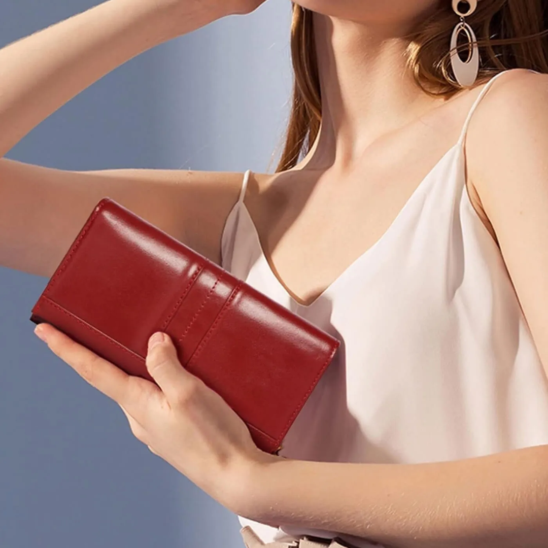 Elisa’s Slim Carry | Clutch