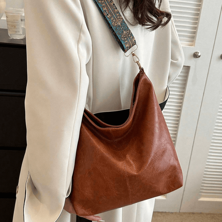 Alba’s Textured Carry | Shoulder Bag