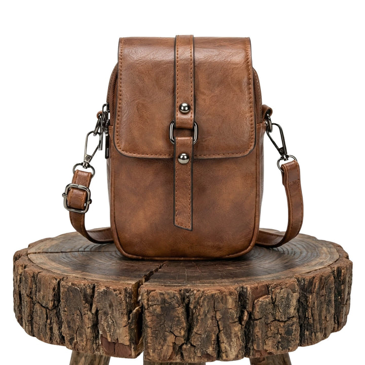Donatella’s Flap Carry | Crossbody Bag