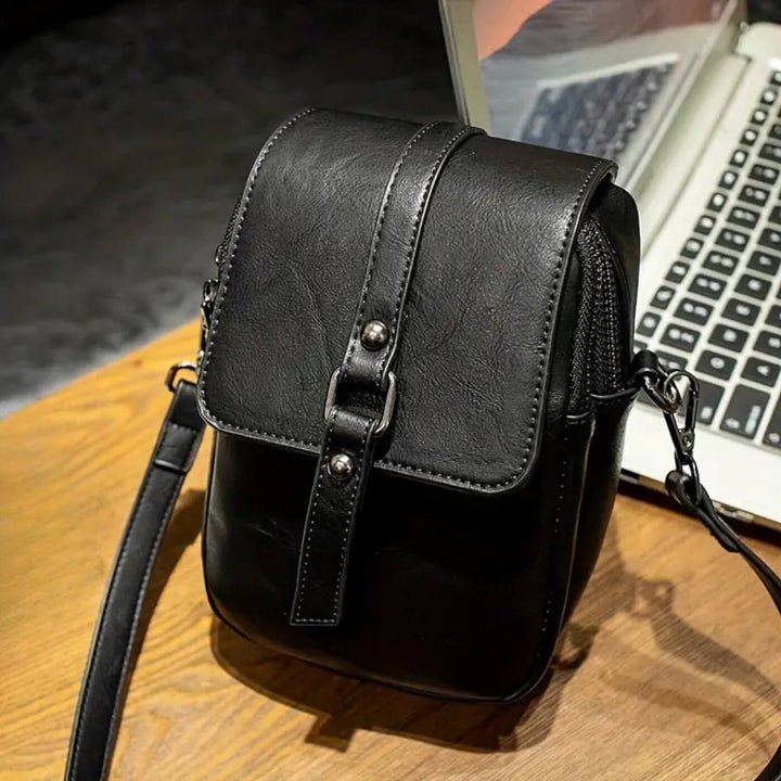 Donatella’s Flap Carry | Crossbody Bag